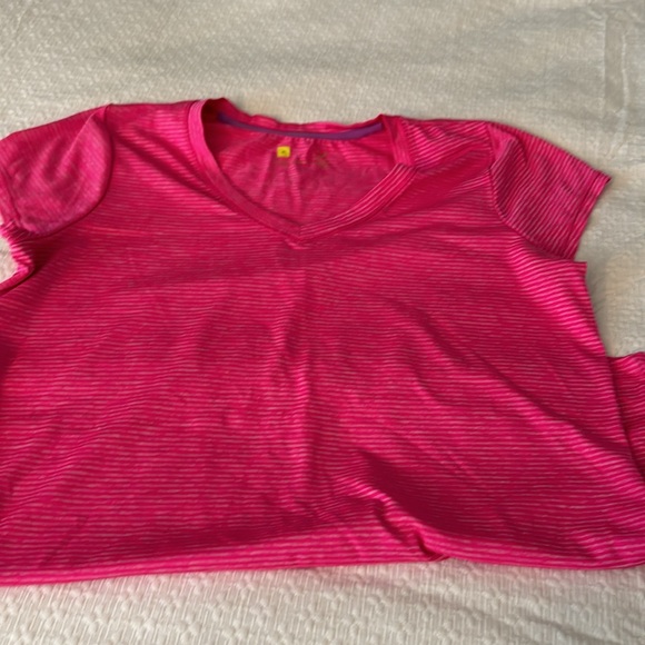 Worn out wear. 3 Pieces. Worn but good condition. All Pieces are size M - Picture 13 of 13